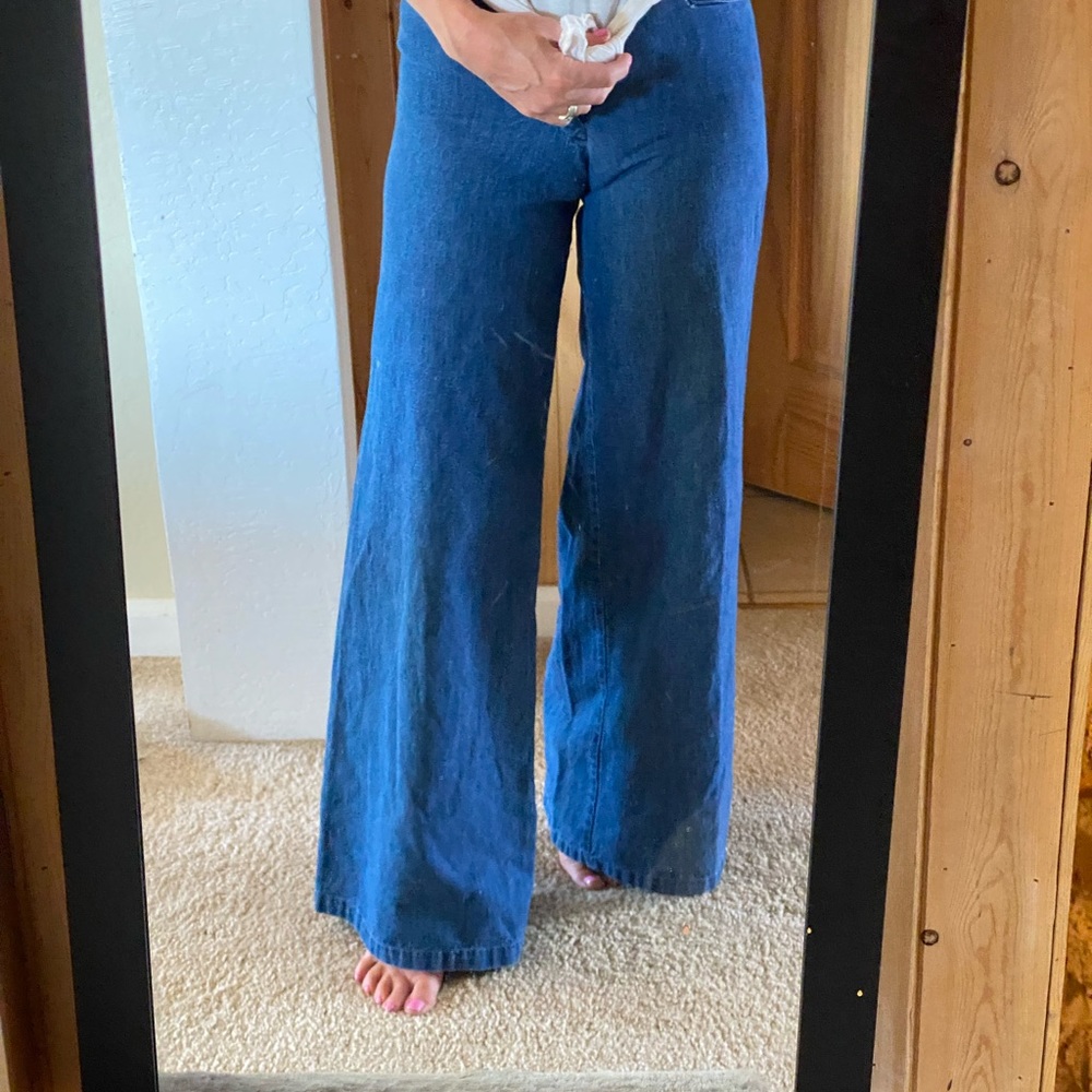 VTG ultra high rise wide leg jeans